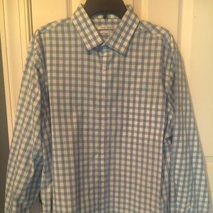 Van Heusen Classic Fit 34/35 Dress Shirt